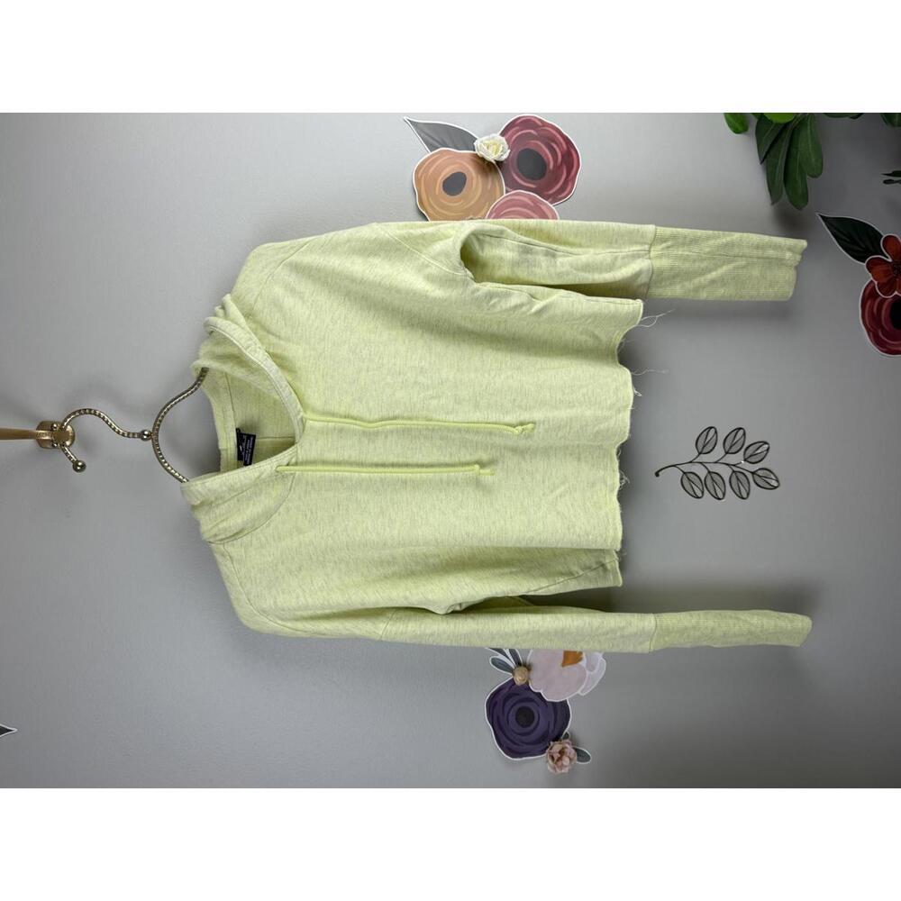 Nike Women’s Cropped Luxe Yoga Training Limelight Hoodie - Size - XS